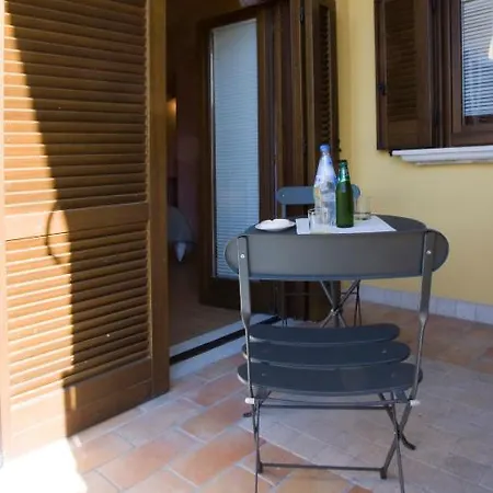 Luca Bed & Breakfast *